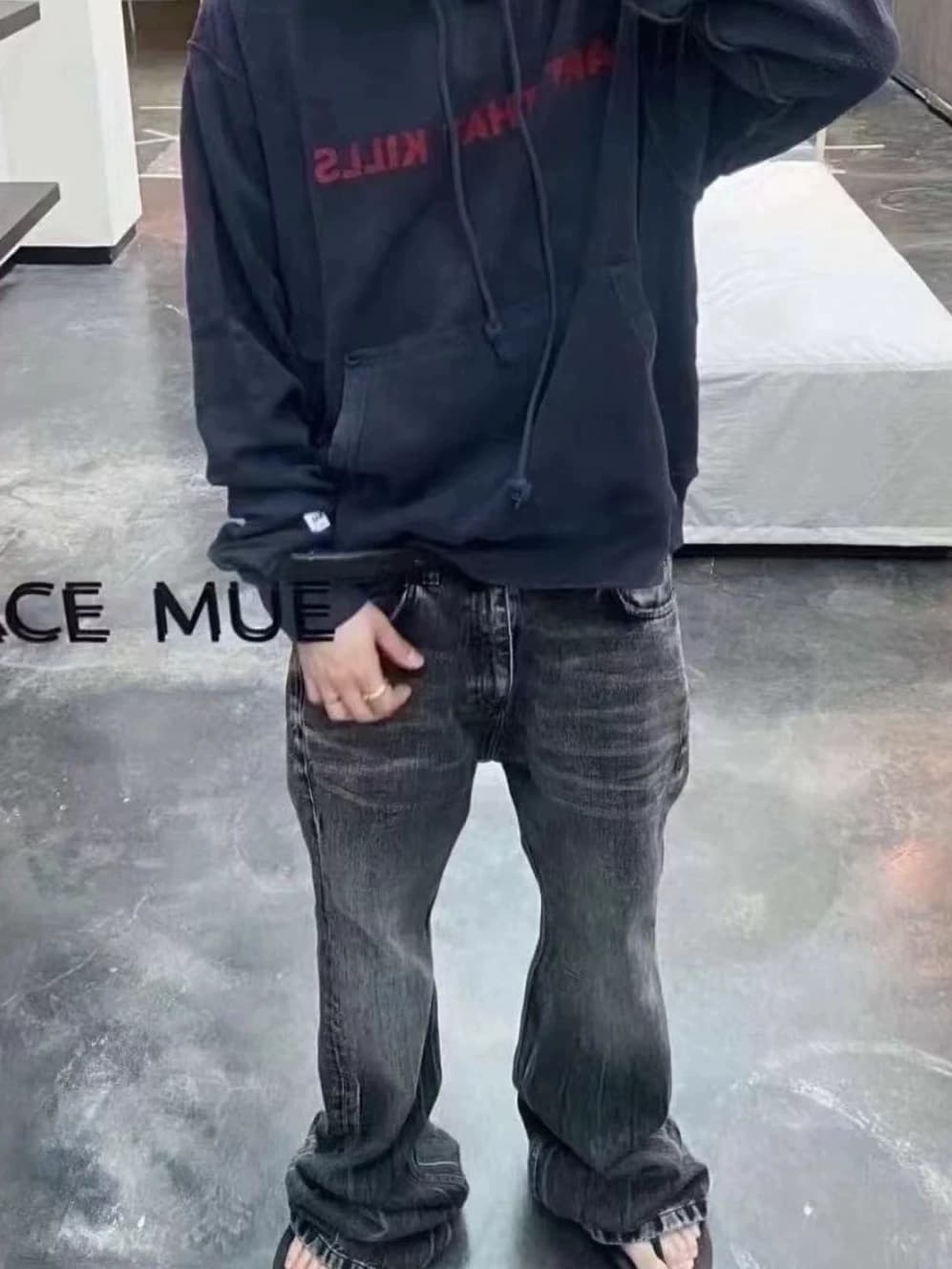 BALENCIAGA LOST TAPE FLARED JEANS - Image 2