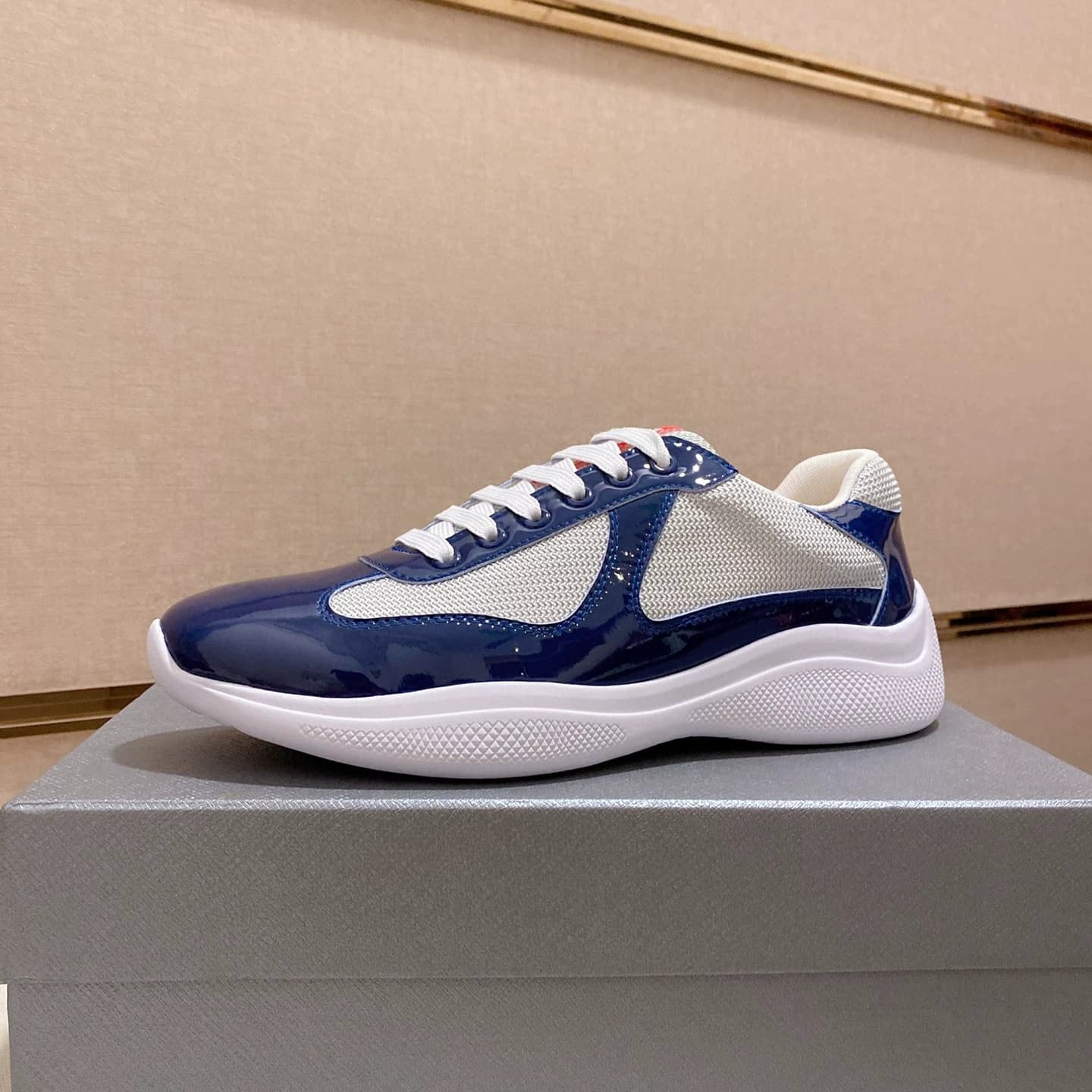 European station men's shoes autumn white low-cut genuine leather breathable casual round head mesh patent leather pure color tied sneaker - OrientDig Spreadsheet