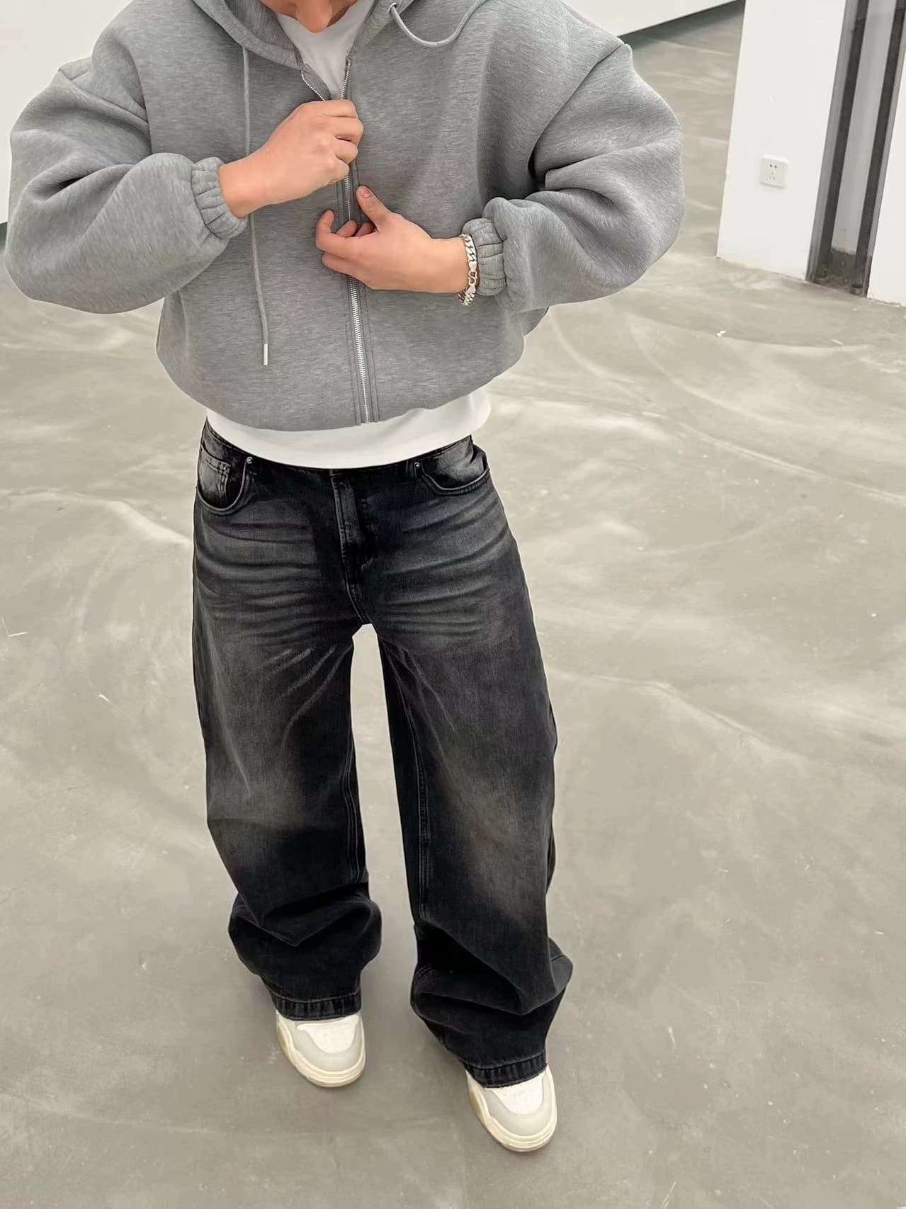 American retro washed black cleanfit distressed cat beard all-matching wide leg jeans for men and women lazy autumn and winter - OrientDig Spreadsheet