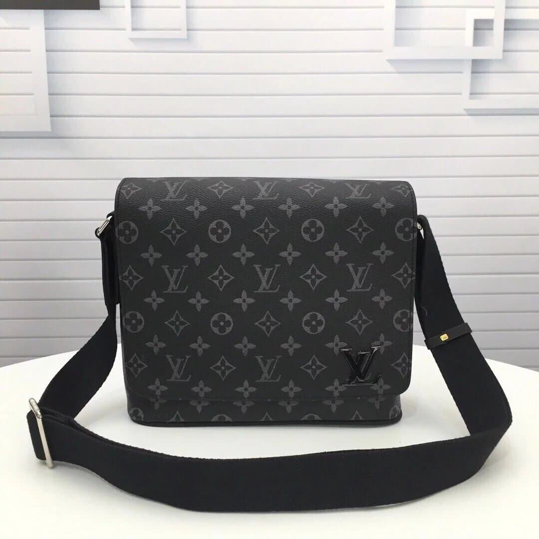 C M44000 22x25x8cm Monogram Eclipse - OrientDig Spreadsheet