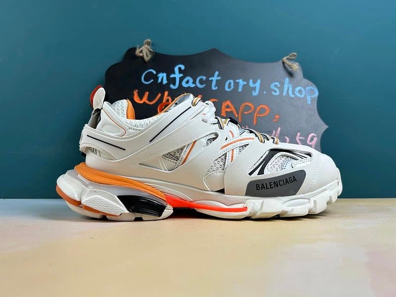 H75CN Balen Track Black LED 542023 W1GB19059 - OrientDig Spreadsheet