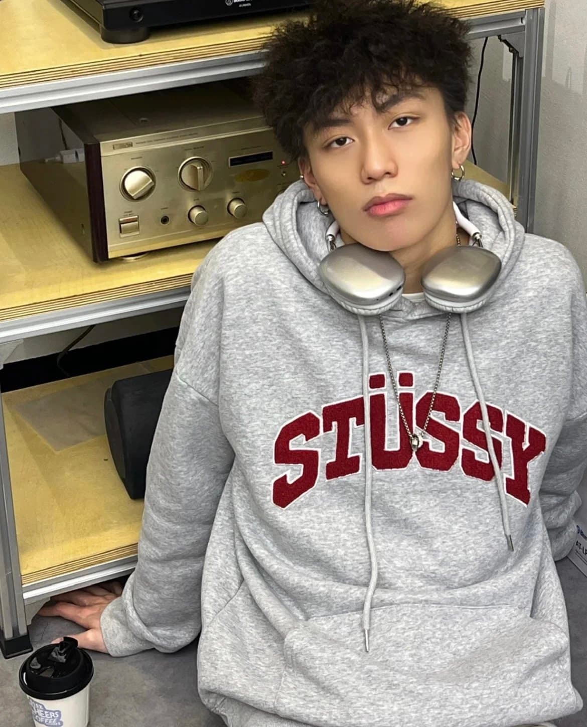 Loose fleece embroidered sweatshirt - OrientDig Spreadsheet