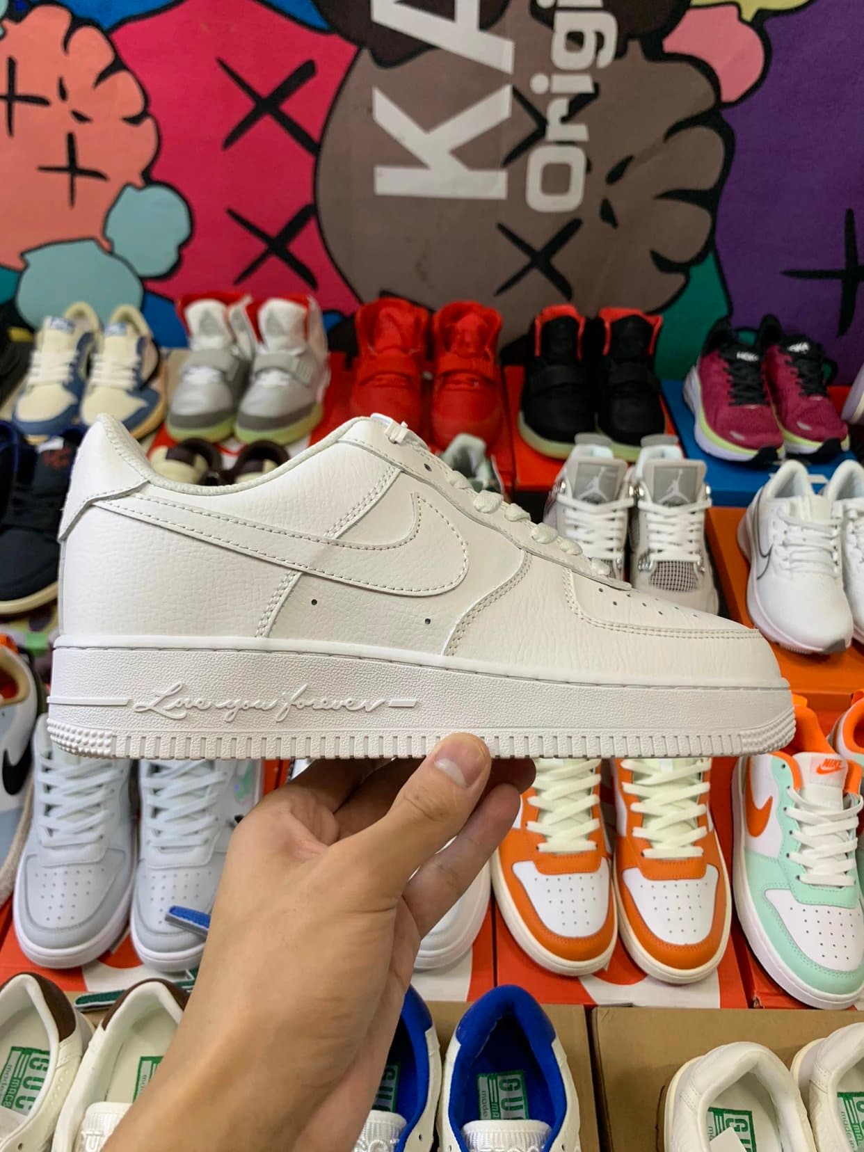 1:1 small sneakers Valentine's Day casual sneakers for men and women - OrientDig Spreadsheet