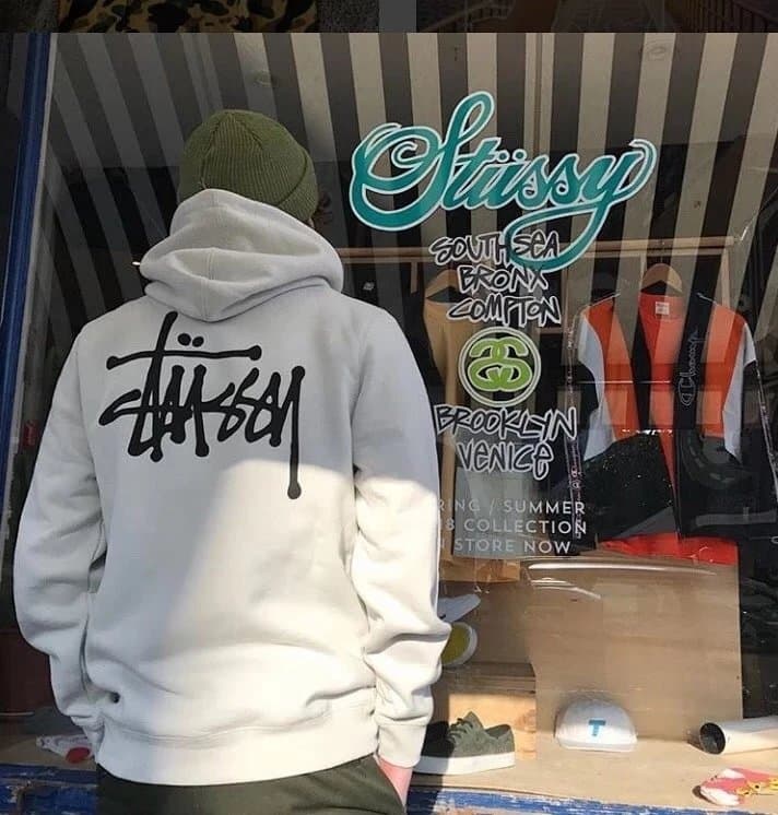 Stussy hoodie - Image 4