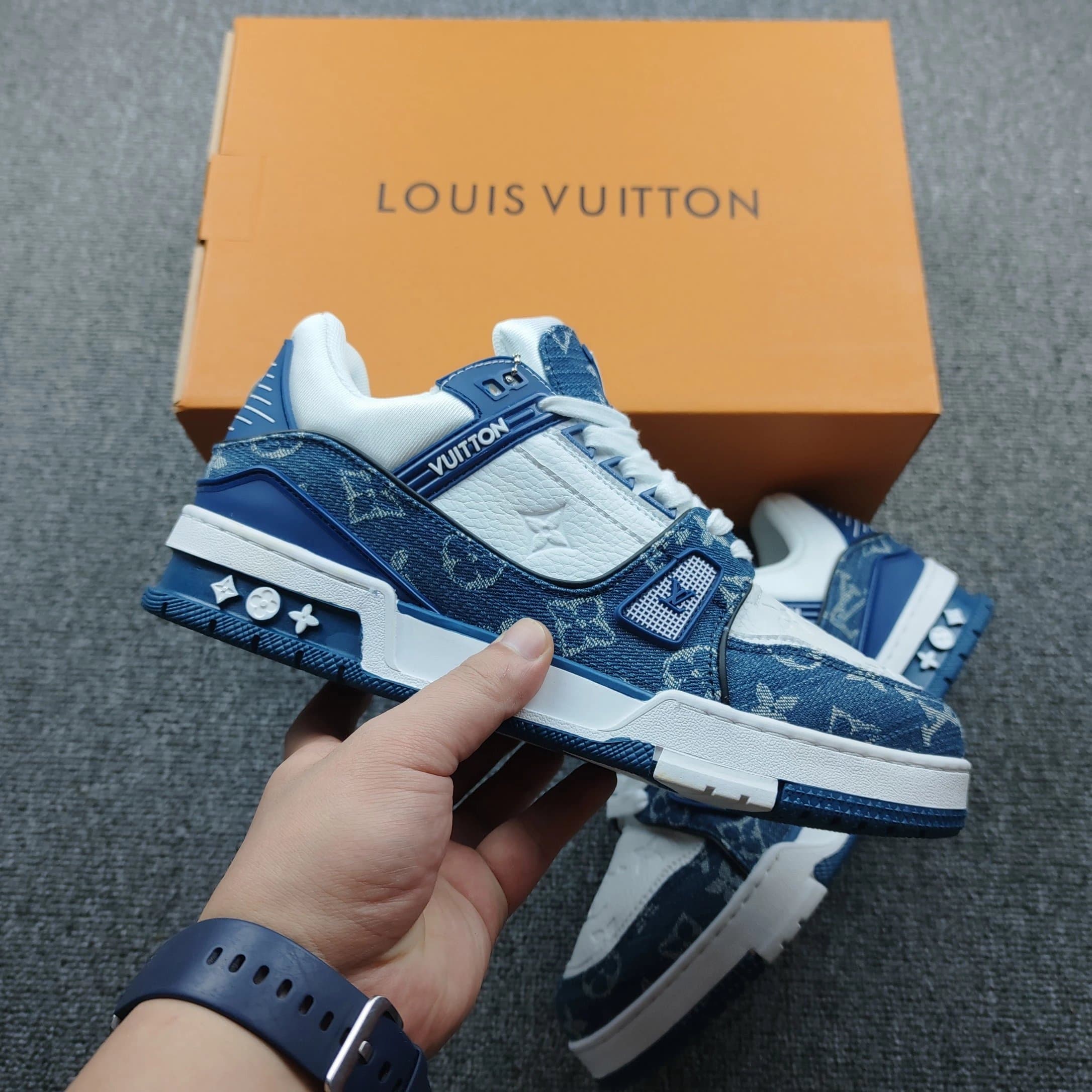 BUNCH OF LV TRAINERS - Image 2