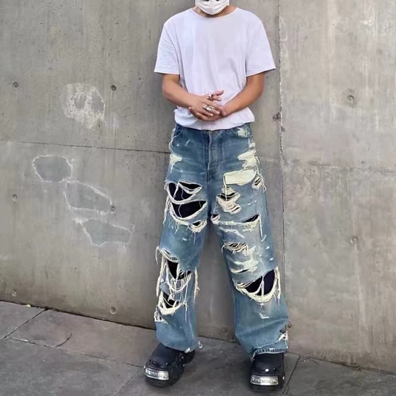 BALENCIAGA DISTRESSED JEANS - Image 3